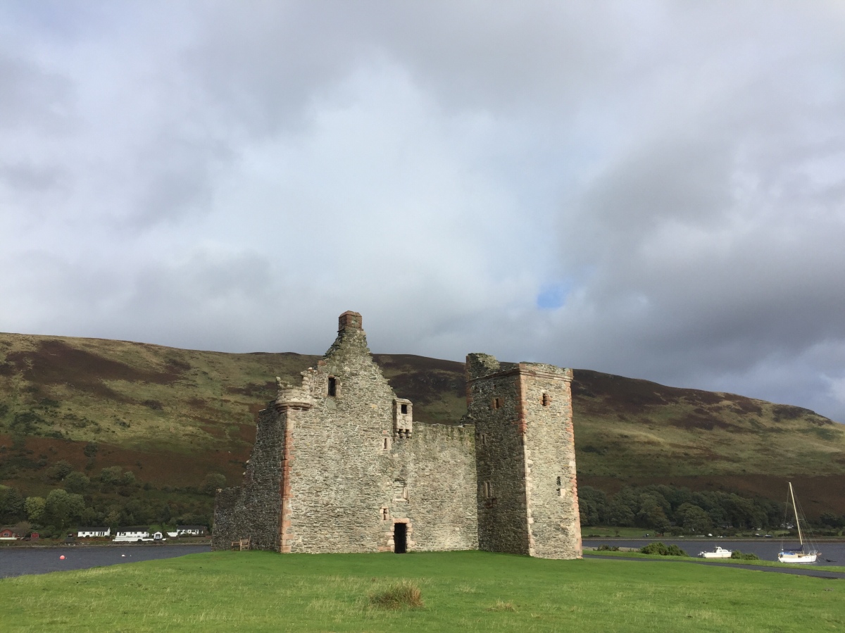 Mini Tour of Scotland- Day 5, Still alive at Lochranza, Arran